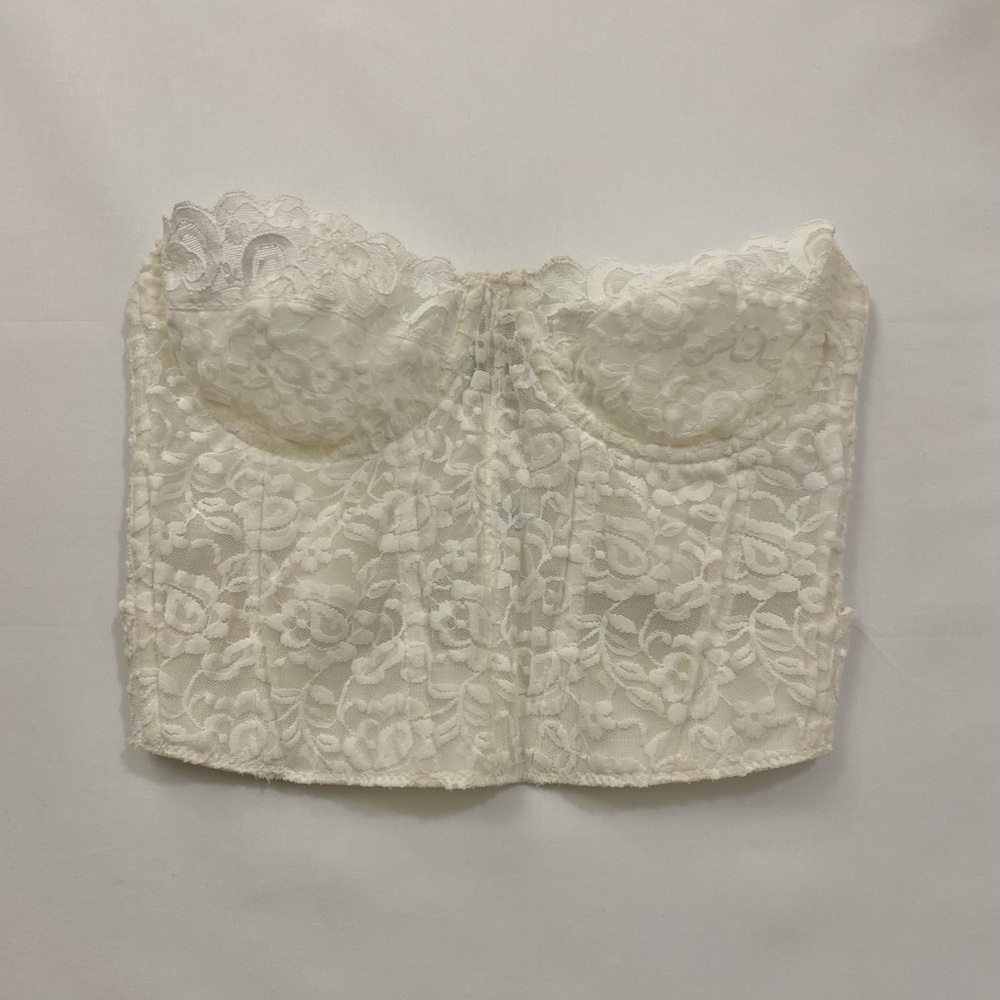 ❌SOLD❌Vintage Lily of France white lace bustier